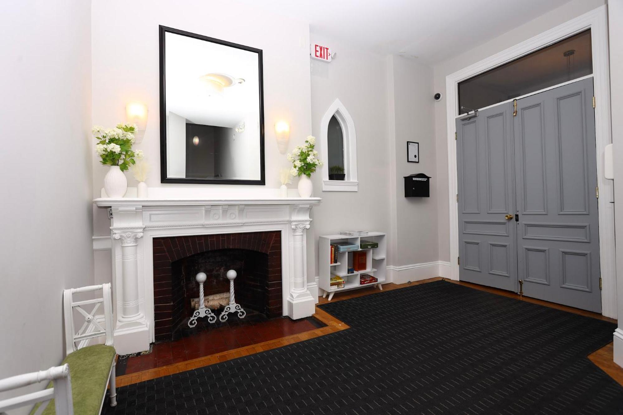 Cozy Studio On Newbury Street, #1 Boston Exterior foto